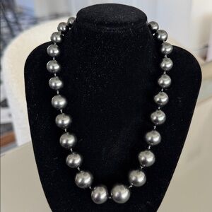 Agatha Faux pearl necklace